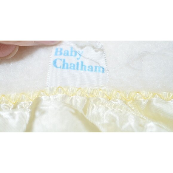 Vtg Baby Chatham Giraffe Wool Baby Blanket Satin Edge 36" x 48" Yellow - Picture 4 of 8